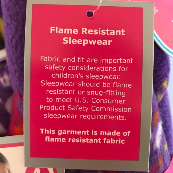 Seven Apparel Kids flame resistant micro fleece pajama set size 4, cheer themed - Picture 3 of 3